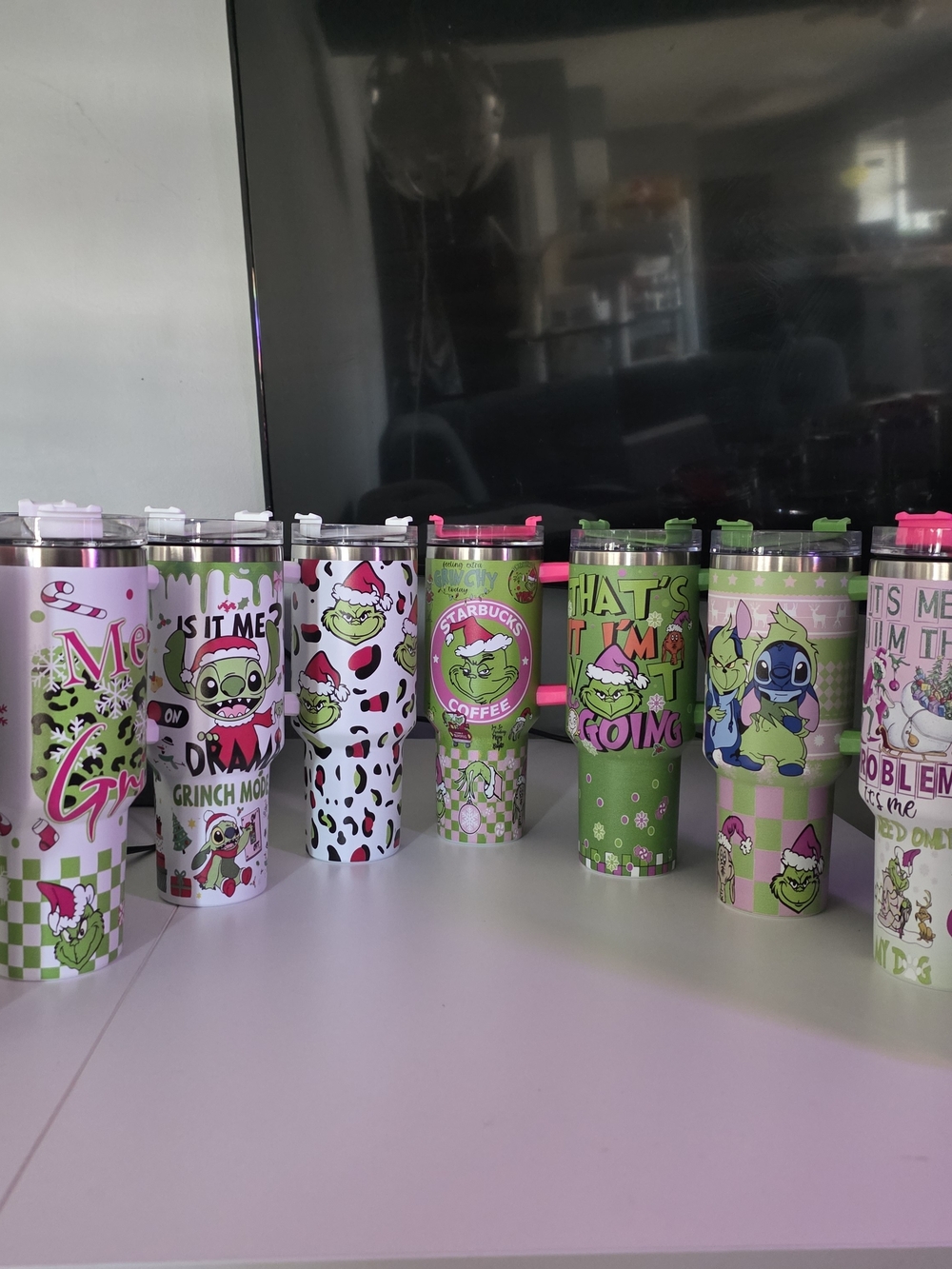 🎄💚 GRINCH 40 OZ TUMBLERS ARE HERE! 💚🎄